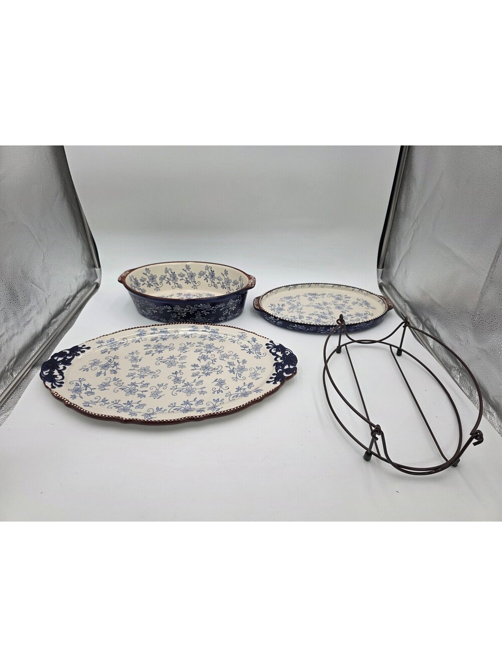 Temp-tations Floral Lace Presentable Ovenware Set by Tara